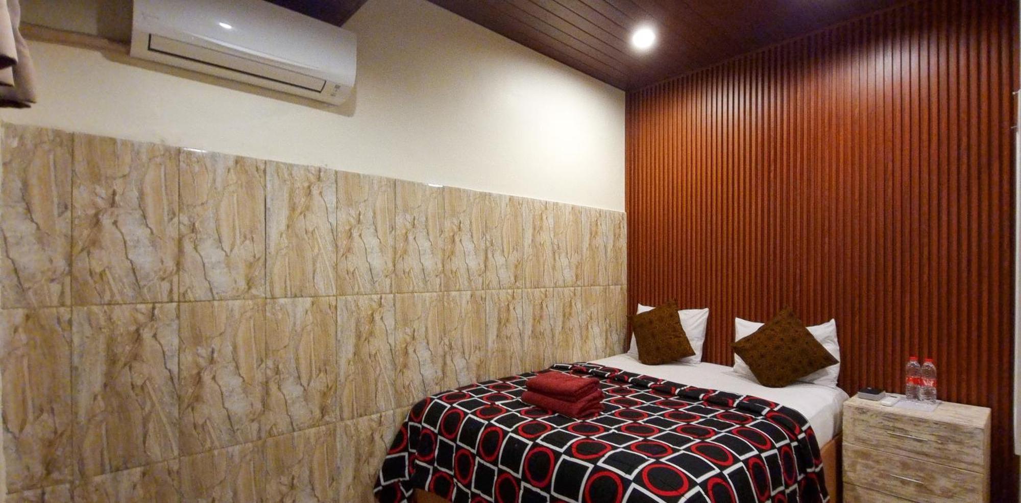 Gustav Bali Homestay And Massage Sanur Buitenkant foto