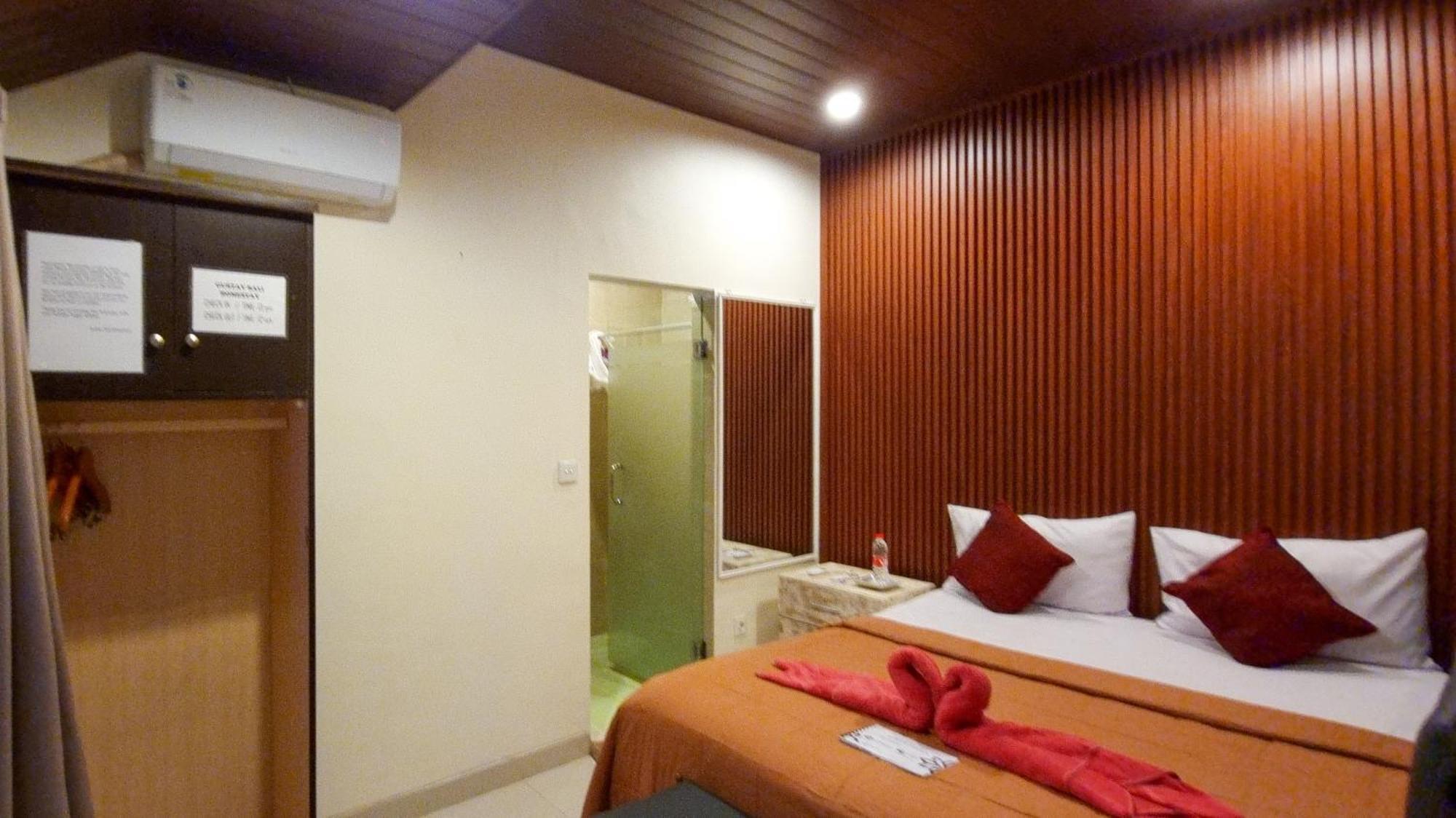 Gustav Bali Homestay And Massage Sanur Buitenkant foto